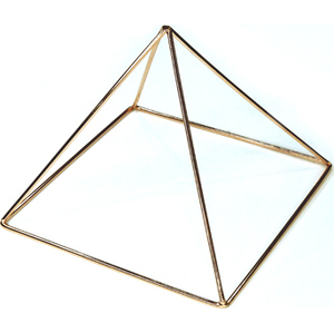 6" Copper Pyramid Energizer